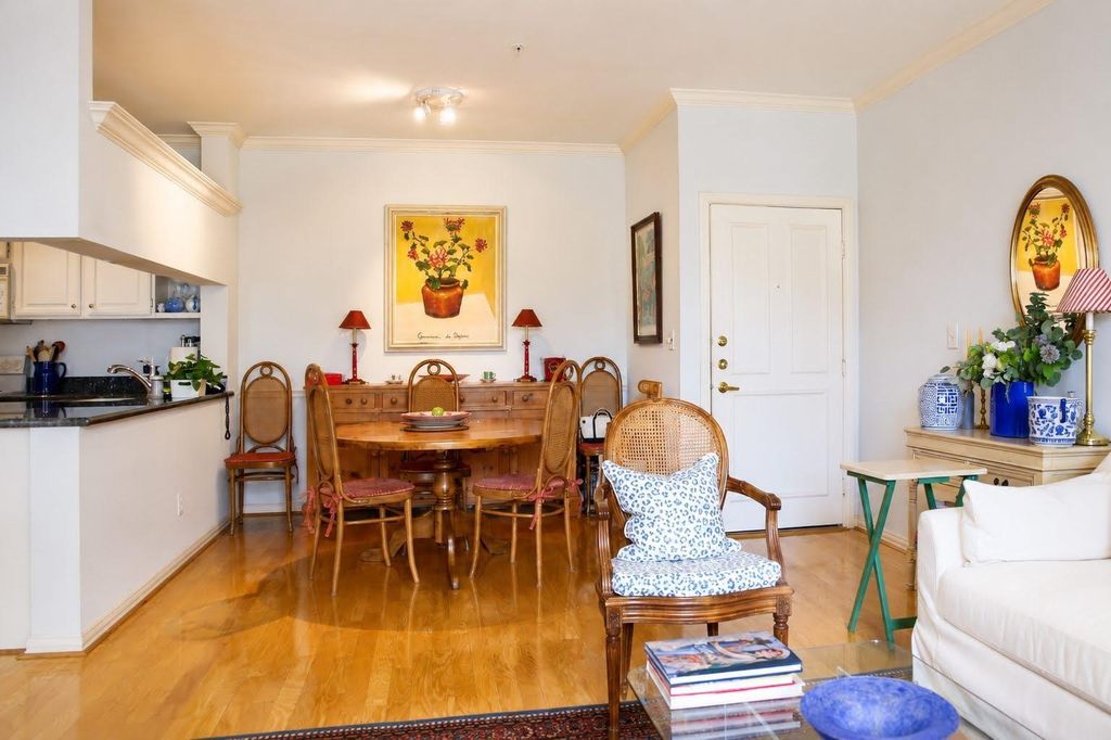 2111 Welch St APT A220, Houston, TX - View 3