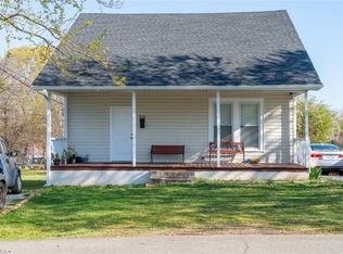 926 Fix St, Burlington, NC 27215