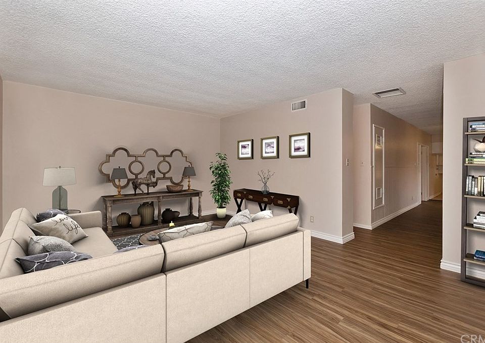 2nd image of 26505 Goodman Ct