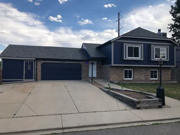 1700 Gifford Dr, Longmont, CO 80501