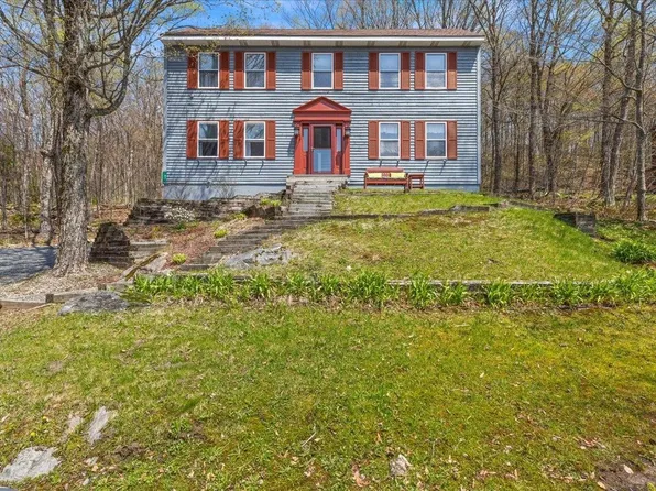 67 Thacher Road, Bolton, VT 05477