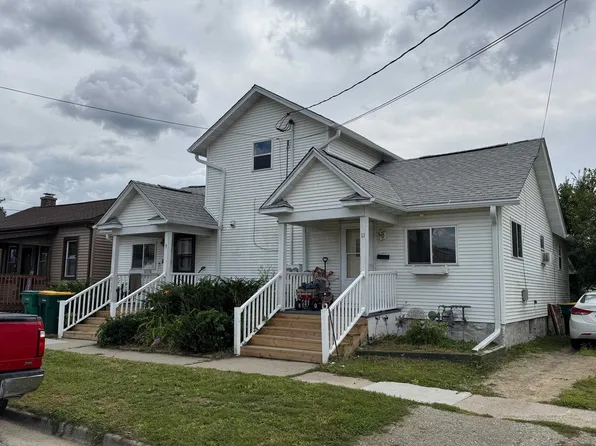 9-11 W Lawton St, Edgerton, WI 53534