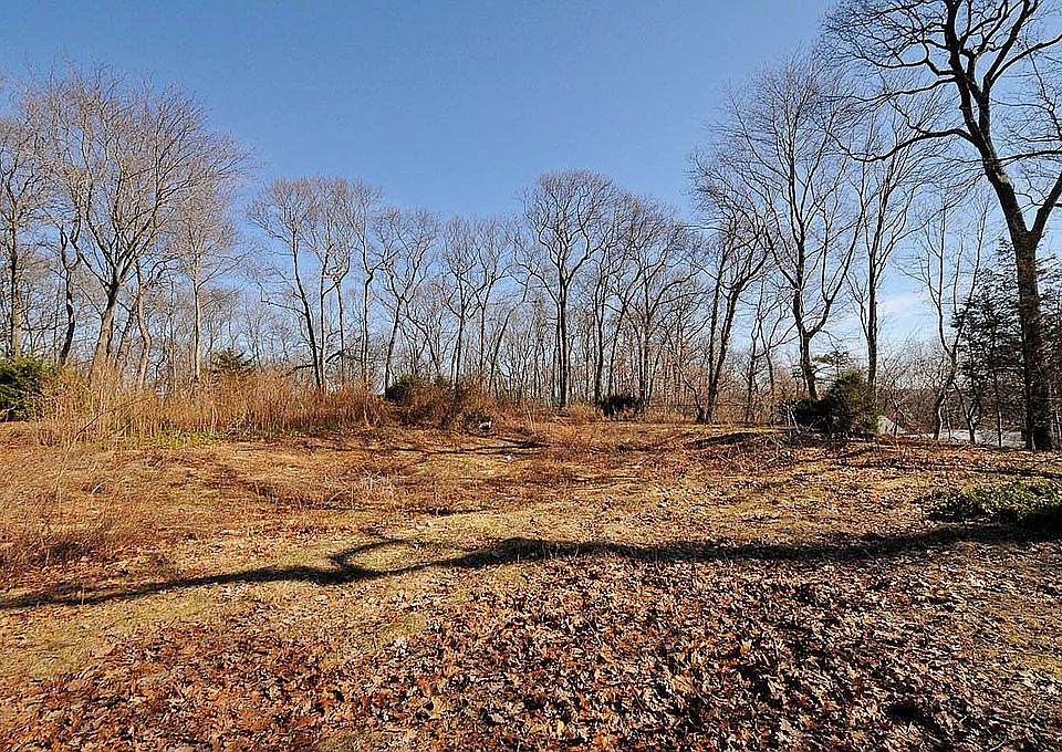 1 ACRE - BEAUTIFUL