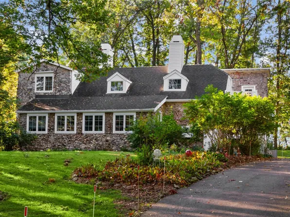 W4357 Laurel STREET, Lake Geneva, WI 53147
