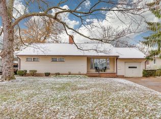 17111 Raymond St, Maple Heights, OH 44137