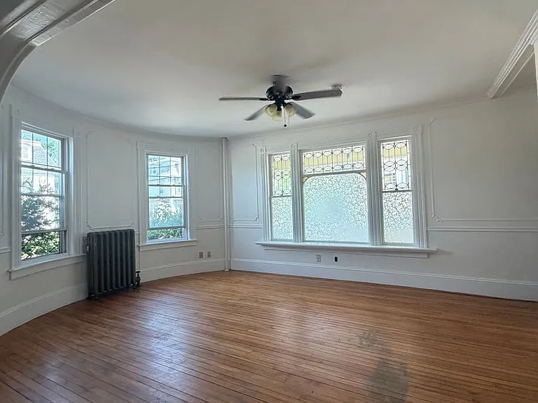 202 Central Ave — Photo 22