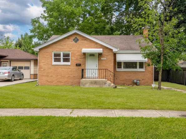1539 Victoria Ave, North Chicago, IL 60064