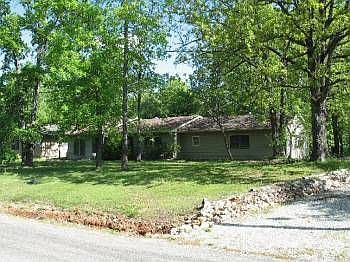 1st image of 251 Hiawatha Dr
