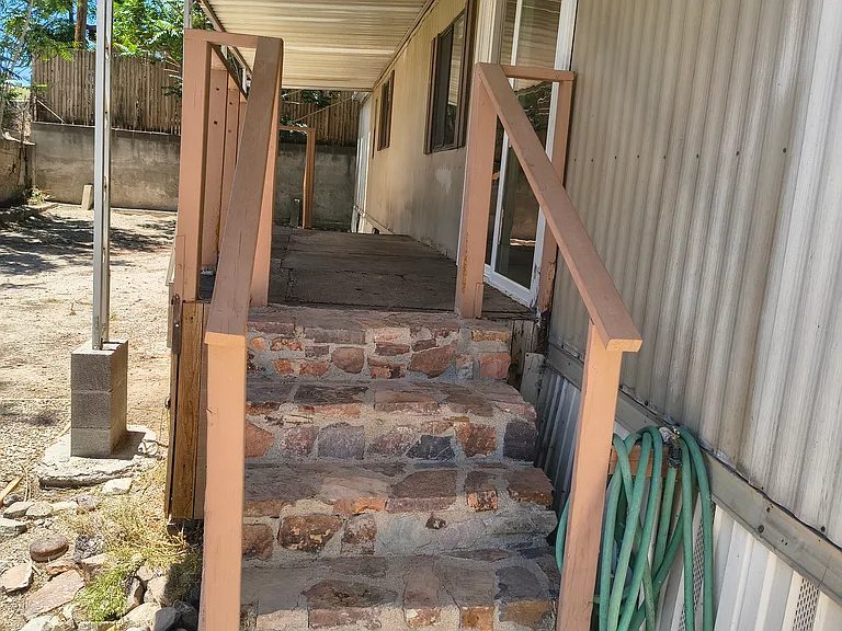 236 N Miami Ave — Photo 3