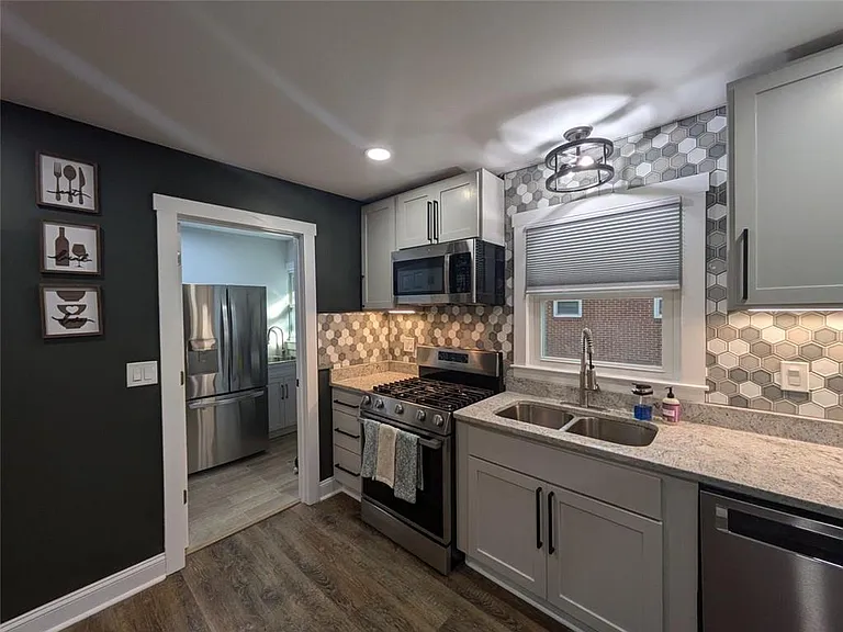 122 Malone Dr NW — Photo 8