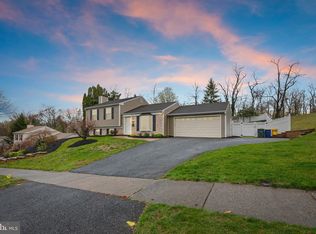 317 Deerfield Rd, Camp Hill, PA 17011