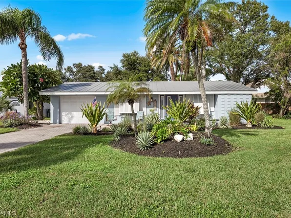 10680 McGregor Blvd, Fort Myers, FL 33919