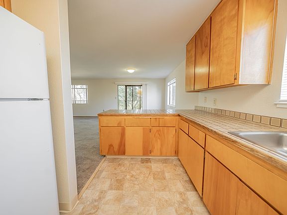 5th image of 427-437-439 Foothill Blvd #4274