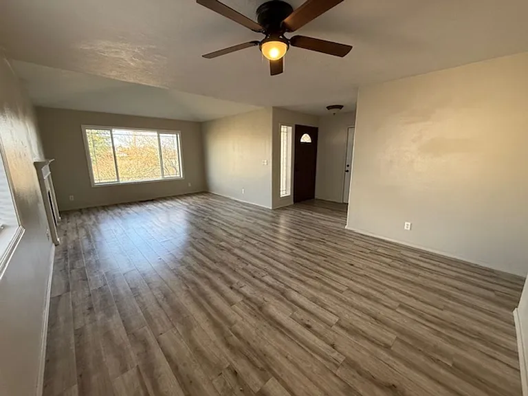 577 Sunwood Dr NW — Photo 7