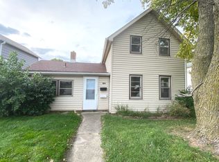 145 N Locust St, Manteno, IL 60950