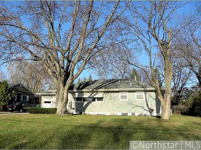 1st image of 5812 Admiral Lane N