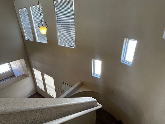 3rd image of 731 Los Viejos Dr SW