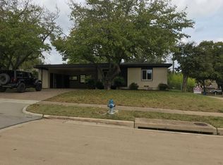 823 Jackson St, Rockwall, TX 75087