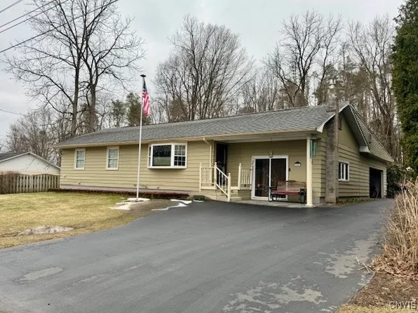 7752 Sandy Cir, Rome, NY 13440