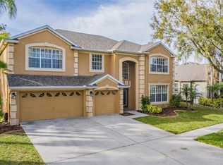 16910 Falconridge Rd, Lithia, FL 33547