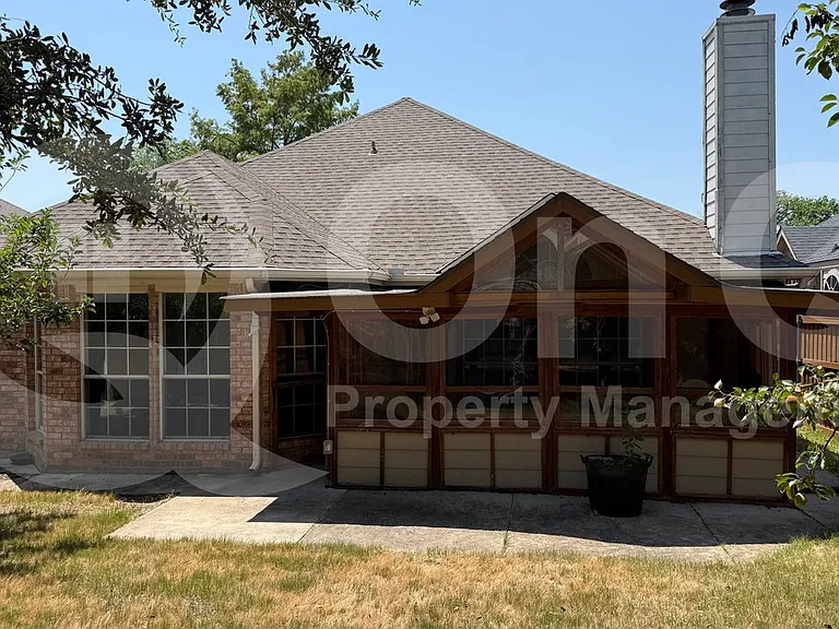 3312 Woodberry Ln — Photo 21