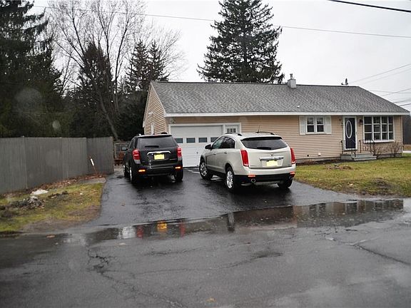 2nd image of 35 Ford St