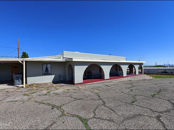 4th image of 3819 Titanic Ave