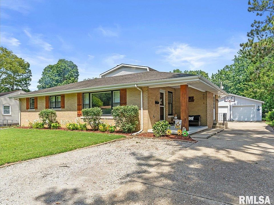 1st image of 97 Circle Dr