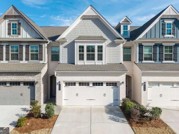 2079 Lanier Harbor Point, Buford, GA 30518