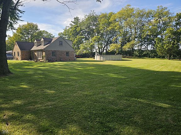 3rd image of 4616 Greenhill Way