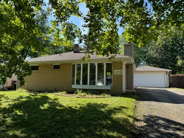 4216 Ponca St, McHenry, IL 60050