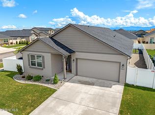 13012 N Gandy Dancer St, Rathdrum, ID 83858