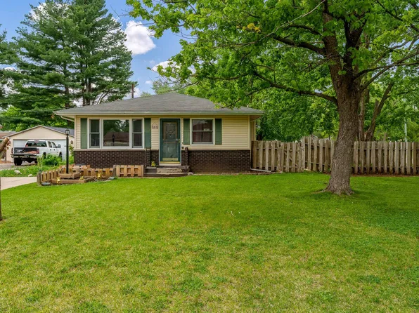 301 E 8th Ave, Brodhead, WI 53520