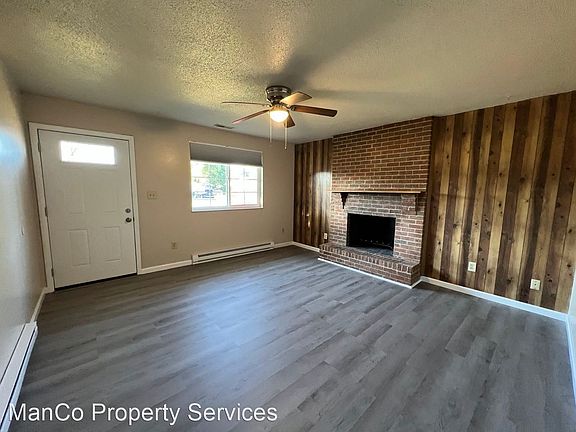3rd image of 2735 Oneida Dr