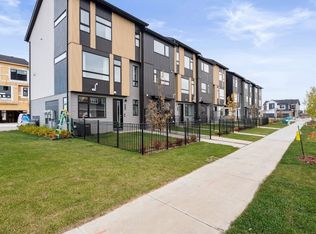 165 Element Dr N #806, Saint Albert, AB