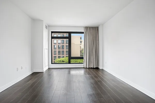 Rented by Douglas Elliman | media 16