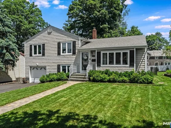 48 Woodland Ave, Verona, NJ 07044