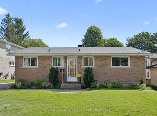 159 Country Club Dr, Guelph, ON N1E3K8