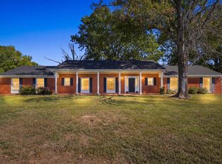 1936 Memorial Dr, Claremore, OK 74017