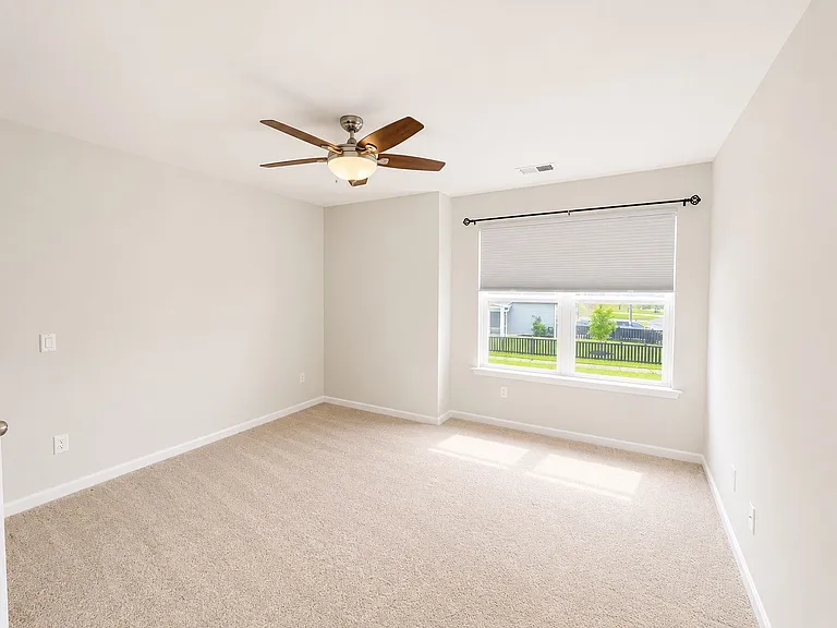 119 Cherry Grove Dr — Photo 23