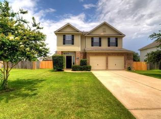 196 Winter St, Kyle, TX 78640