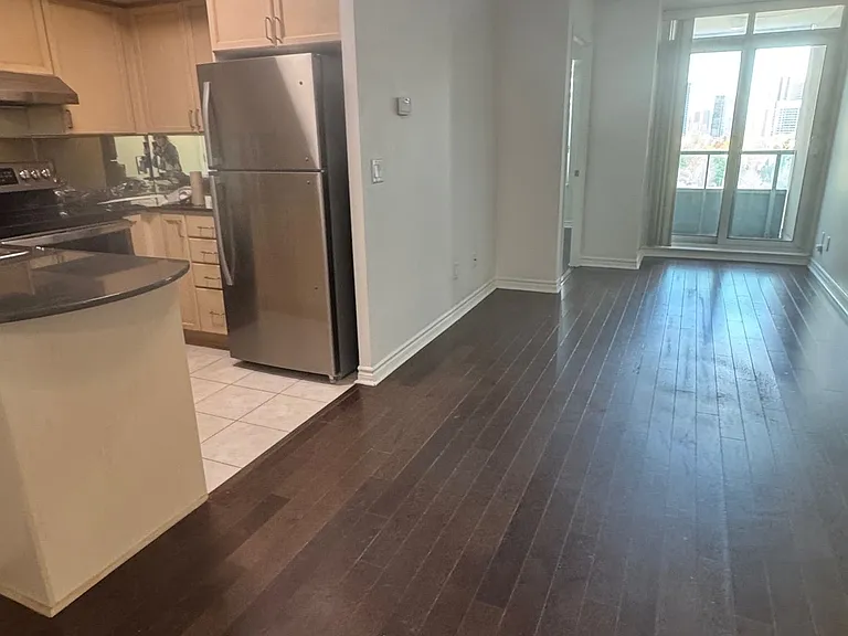 17 Barberry Pl #703 — Photo 5