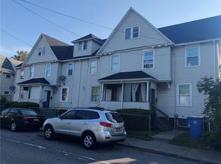 2 Home Pl, Rochester, NY 14611