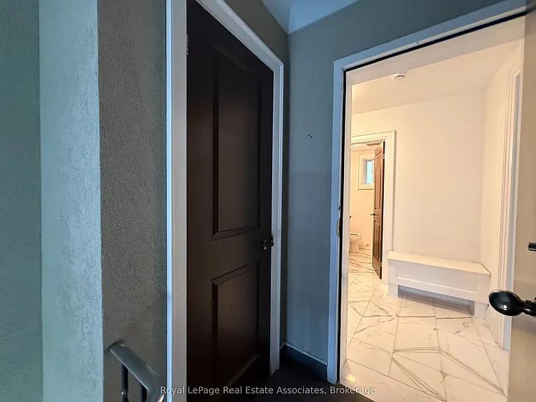 52 Cameron Ave #4 — Photo 21