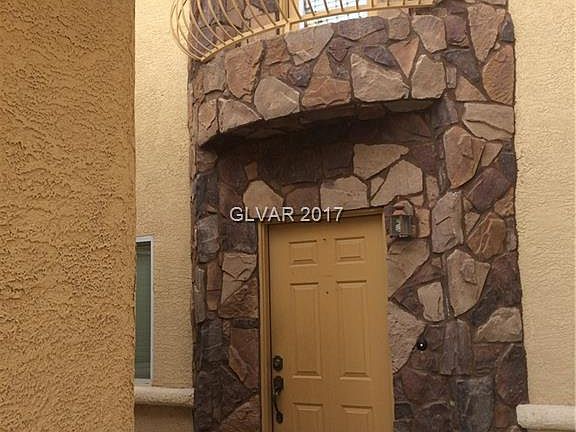 2nd image of 6040 Puesta Del Sol St