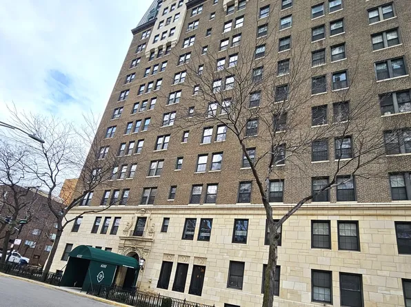 6101 N Sheridan Rd APT 8H, Chicago, IL 60660