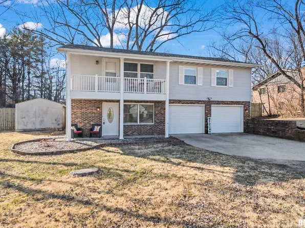 425 Pakey Rd, Springfield, IL 62712