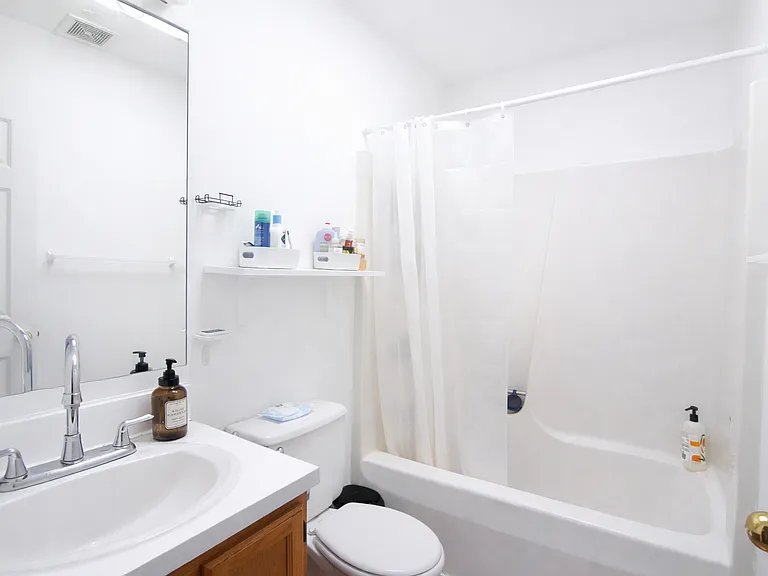 72 Euston Rd #308 — Photo 12