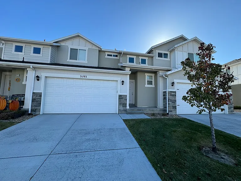 5193 W Copeland Dr — Photo 1