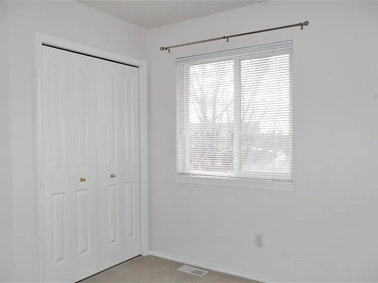 5505 S Adonis Pl — Photo 40